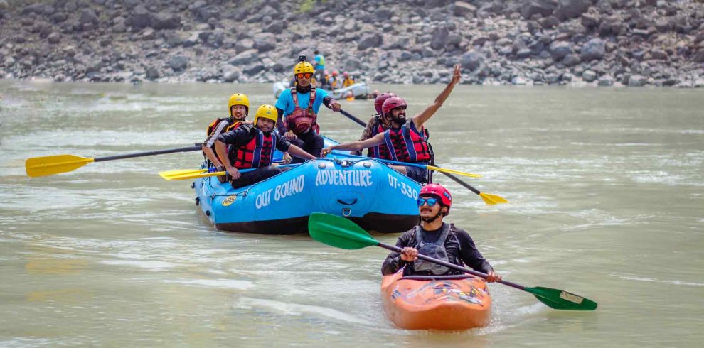 river rafting in Nepal on Trishuli River